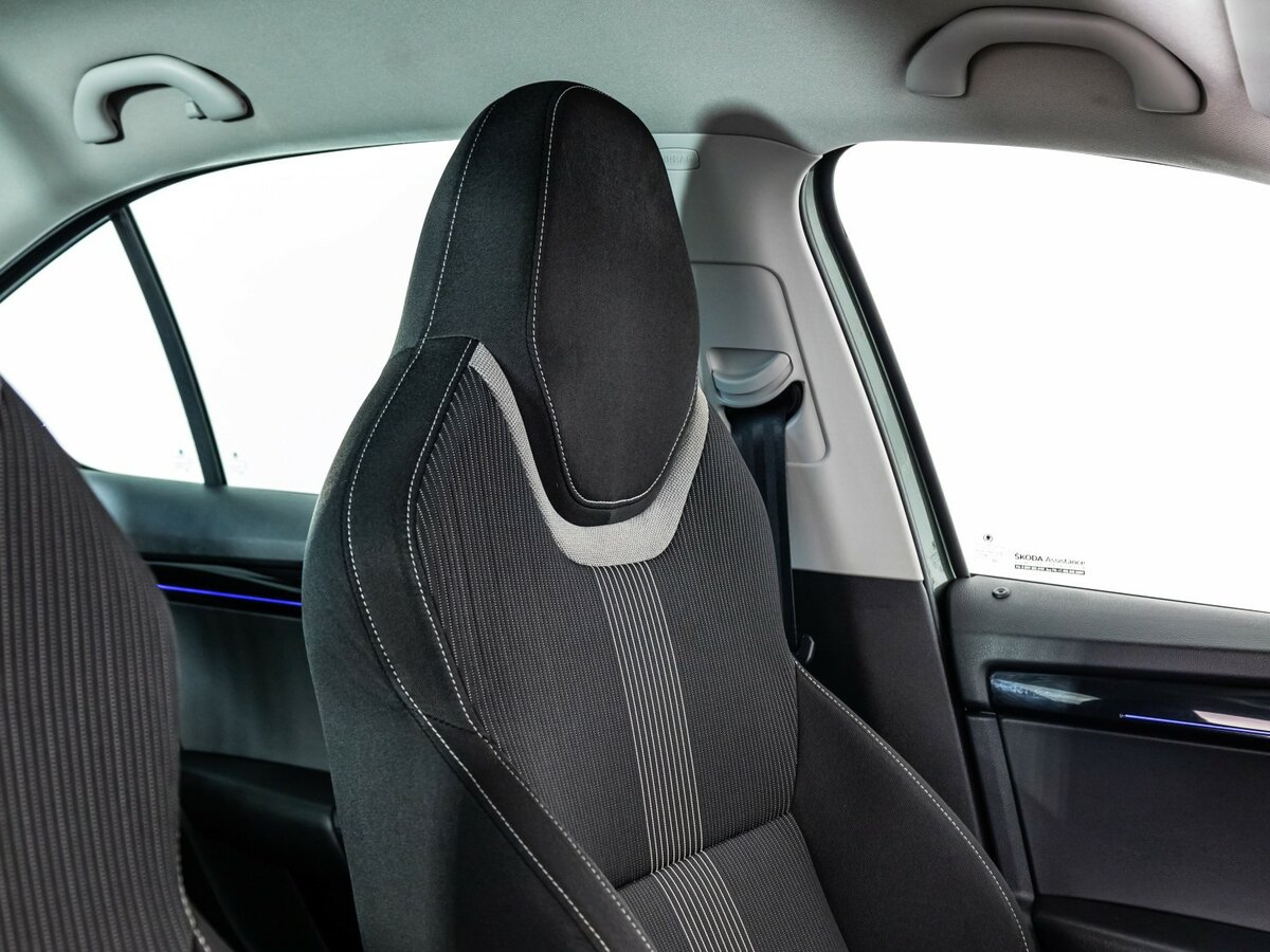 Купить Skoda Octavia с пробегом. Фото: #13