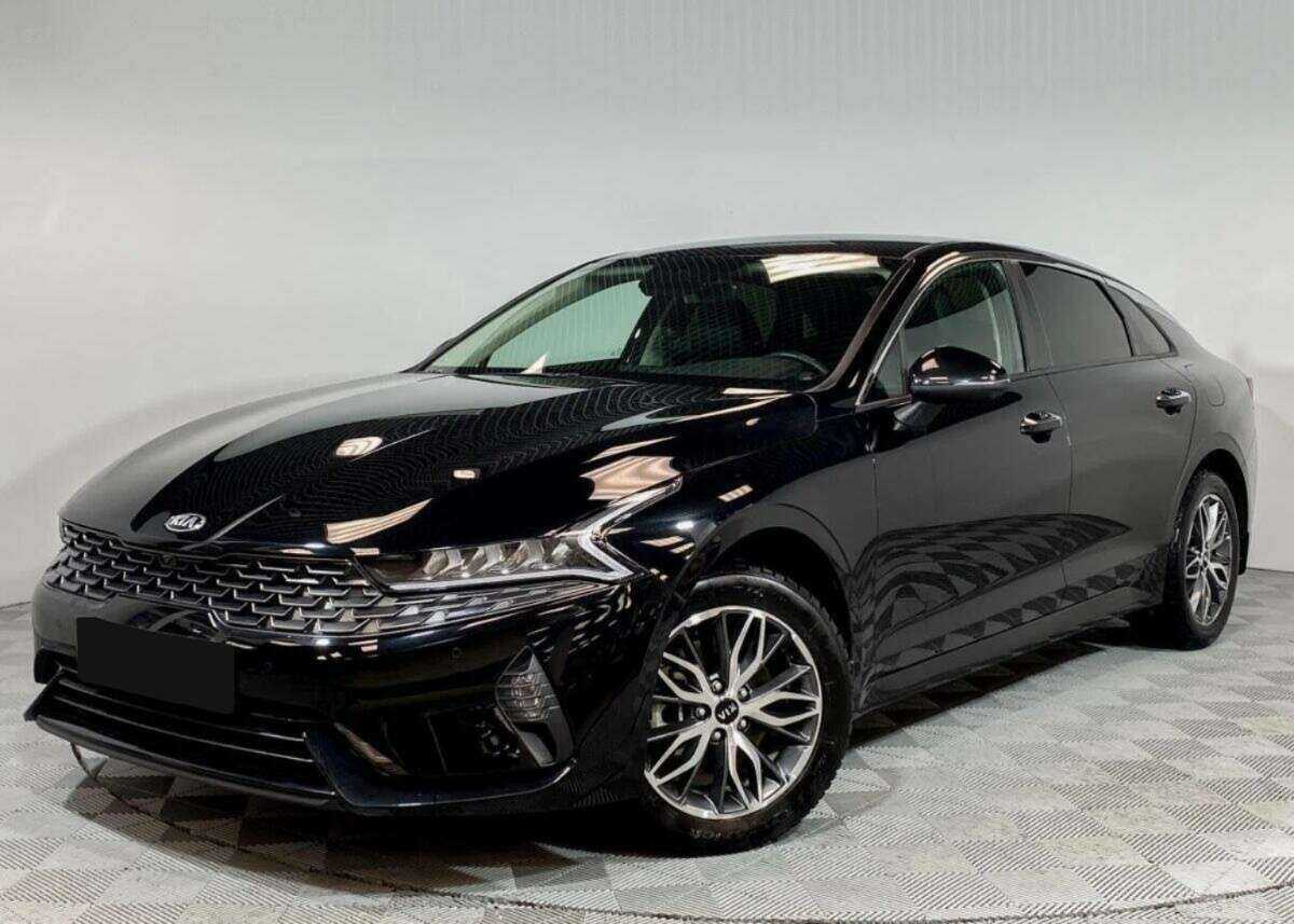 Купить Kia K5 с пробегом. Посмотреть фото
