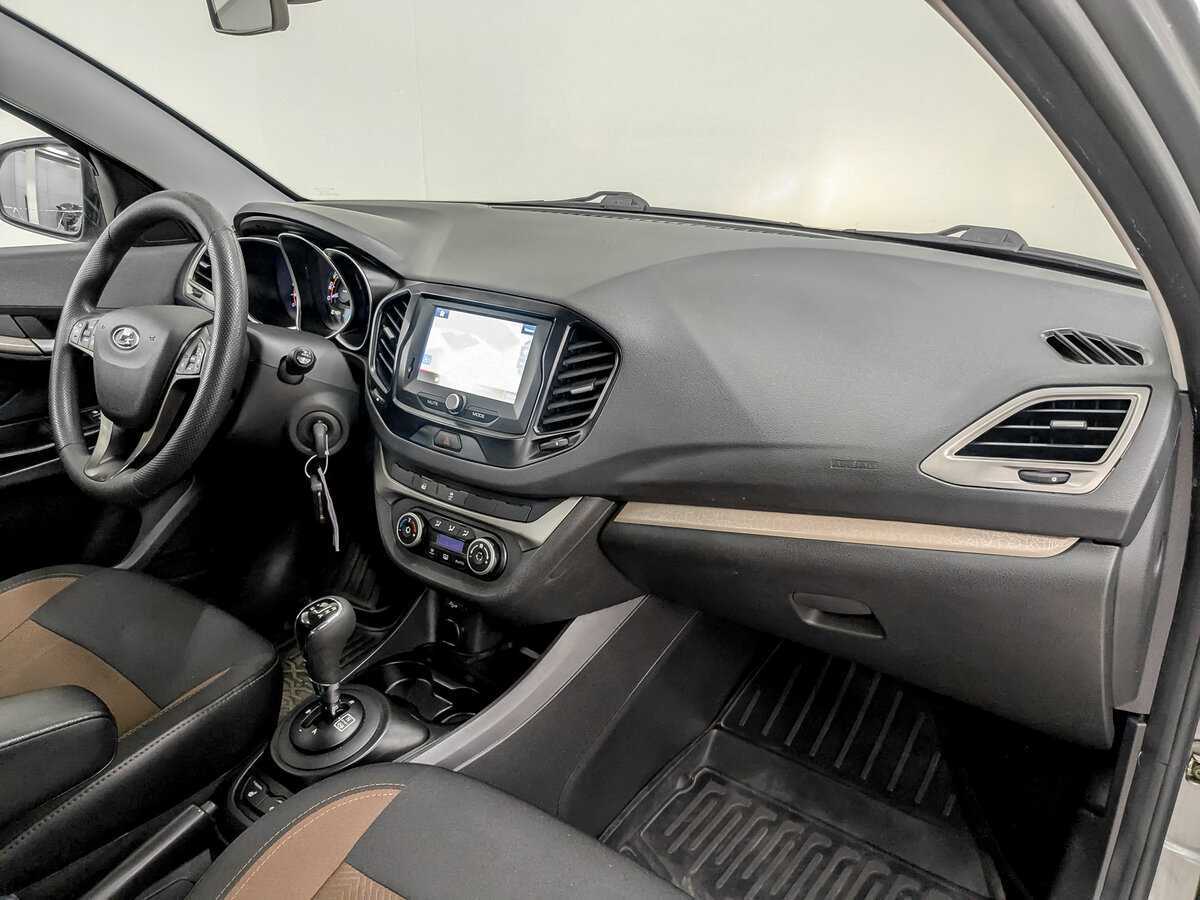 Купить Lada (ВАЗ) Vesta с пробегом. Фото: #10