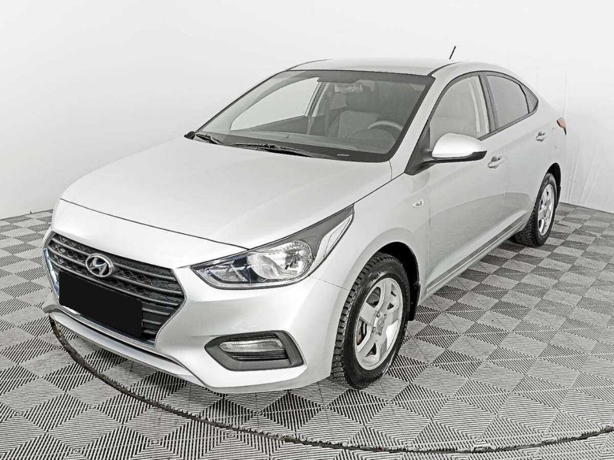 Купить Hyundai Solaris с пробегом. Фото: #0