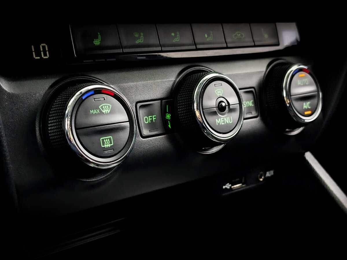 Купить Skoda Octavia с пробегом. Фото: #20