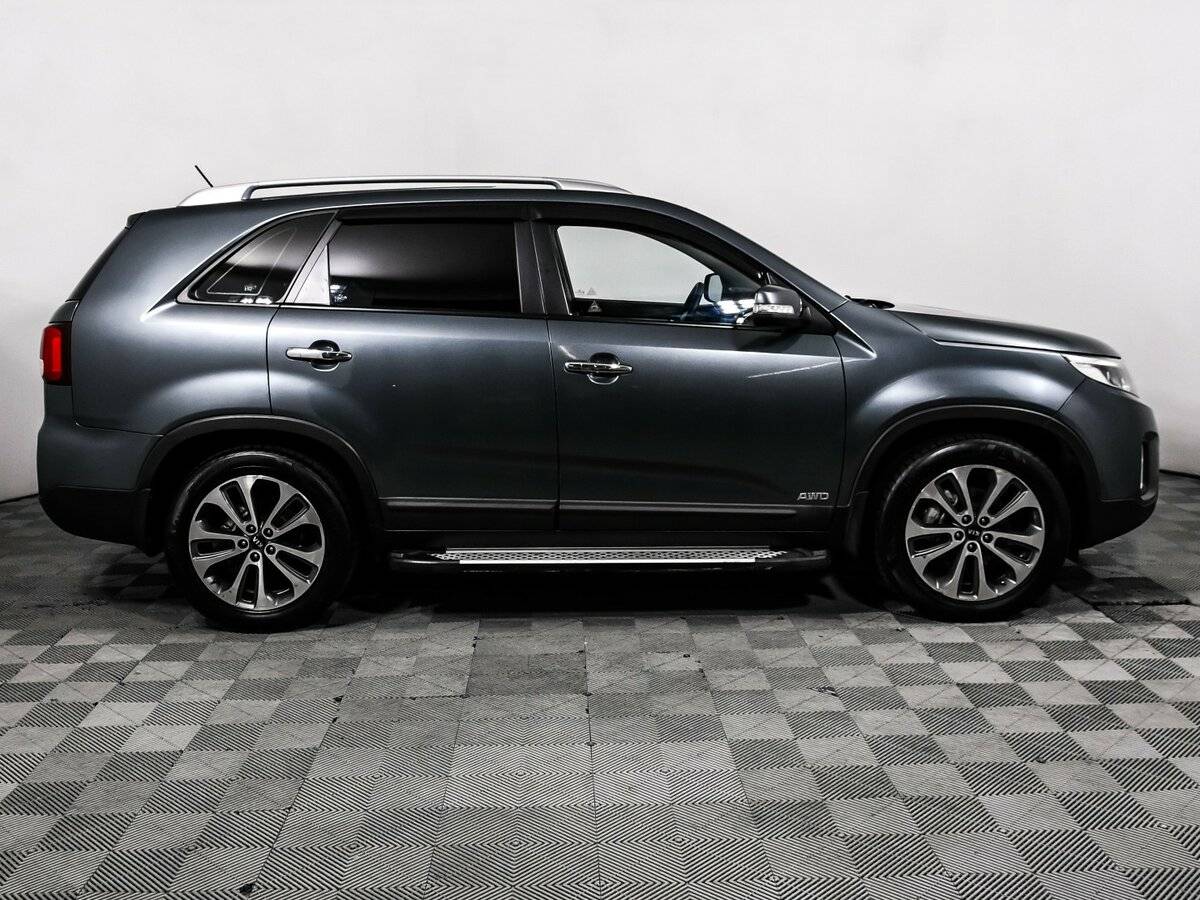 Купить Kia Sorento с пробегом. Фото: #3
