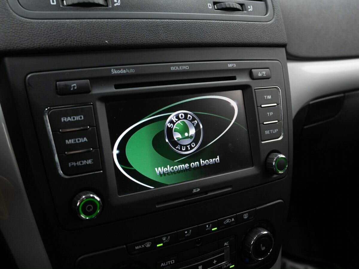 Купить Skoda Yeti с пробегом. Фото: #16