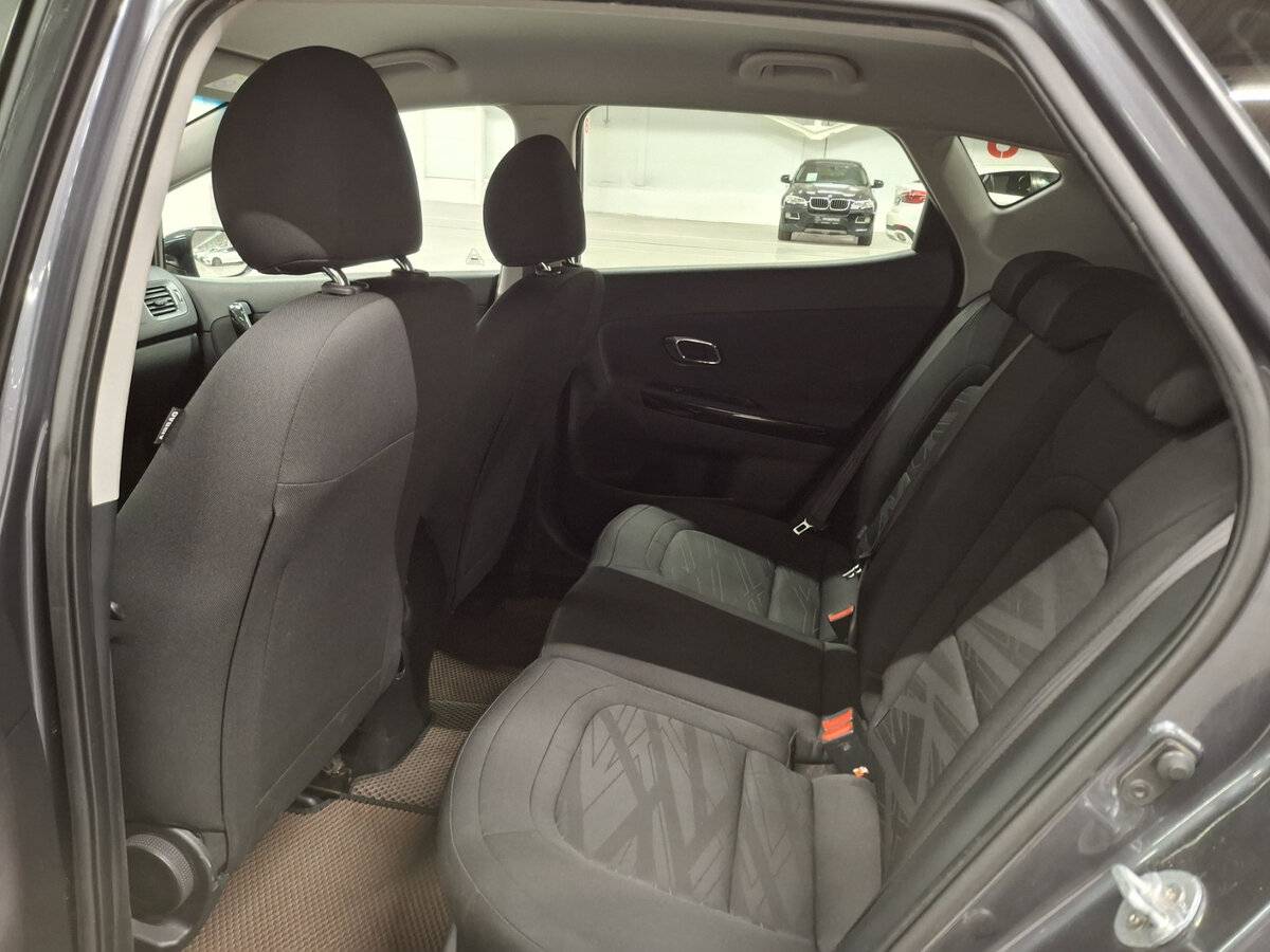 Купить Kia Ceed с пробегом. Фото: #11
