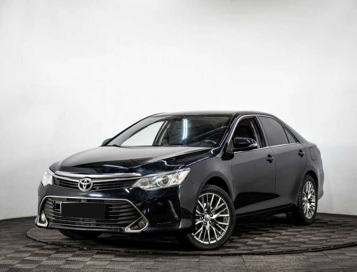 Купить Toyota Camry с пробегом. Посмотреть фото