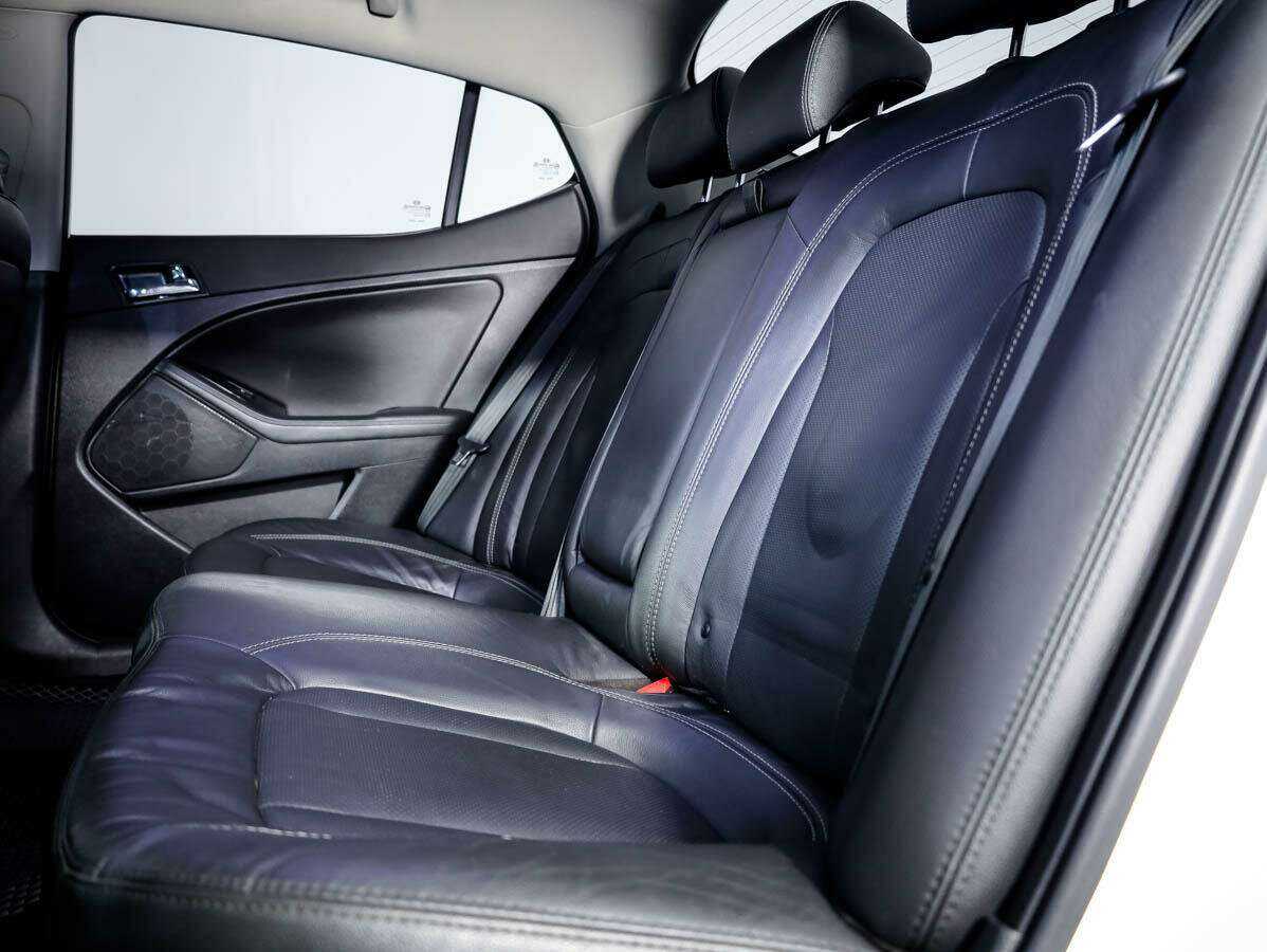 Купить Kia Optima с пробегом. Фото: #11