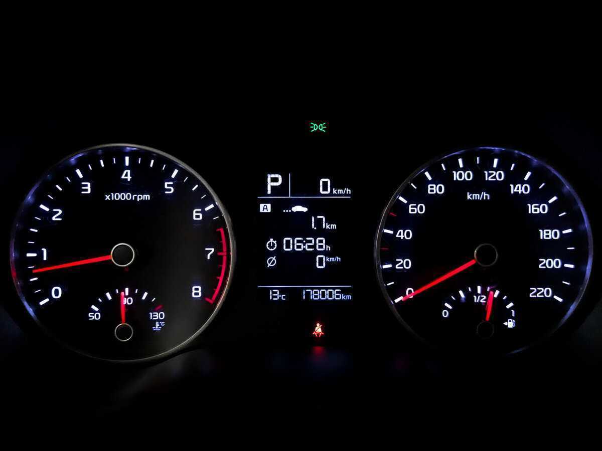 Купить Kia Rio с пробегом. Фото: #12