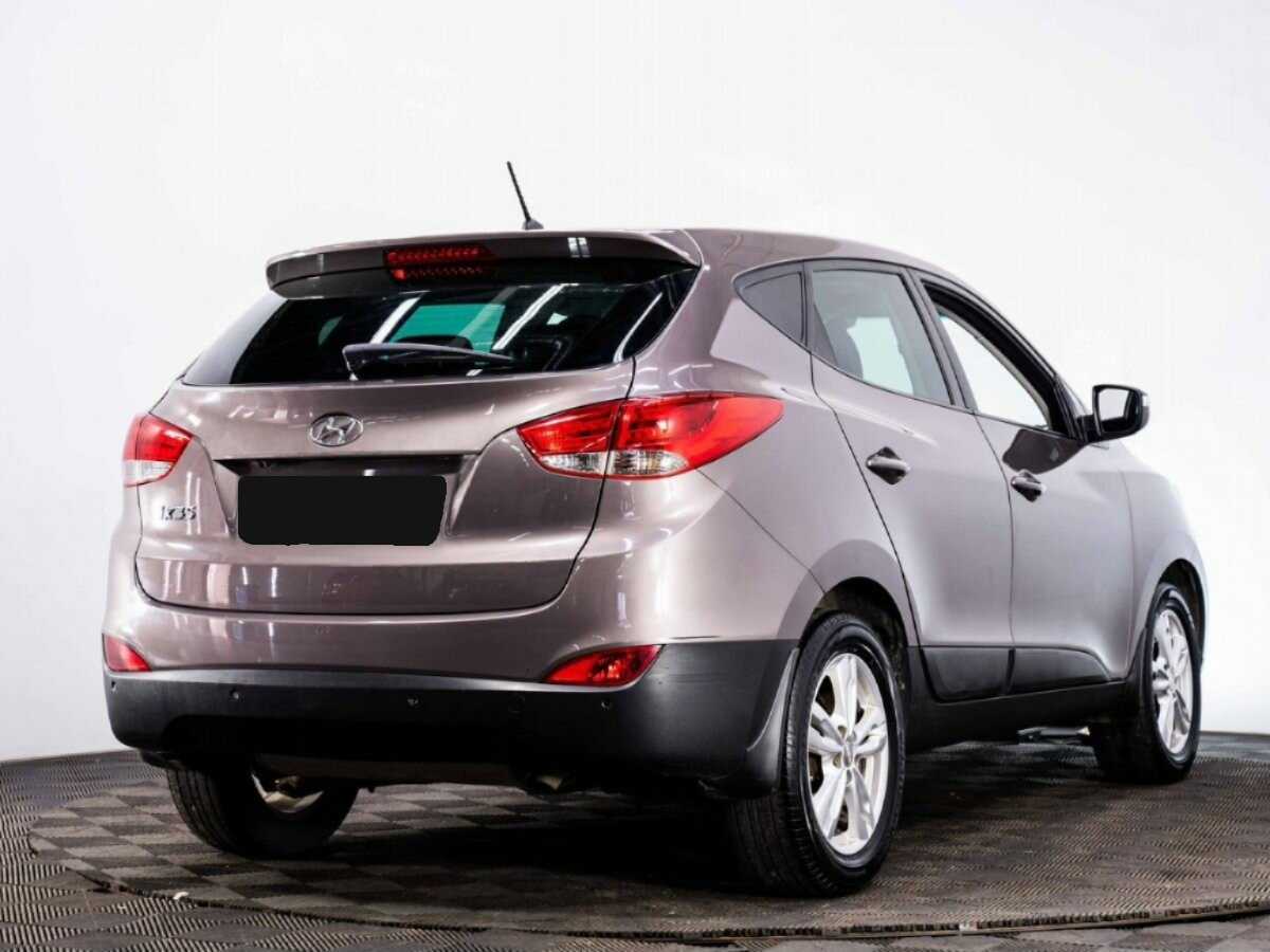 Купить Hyundai ix35 с пробегом. Фото: #5