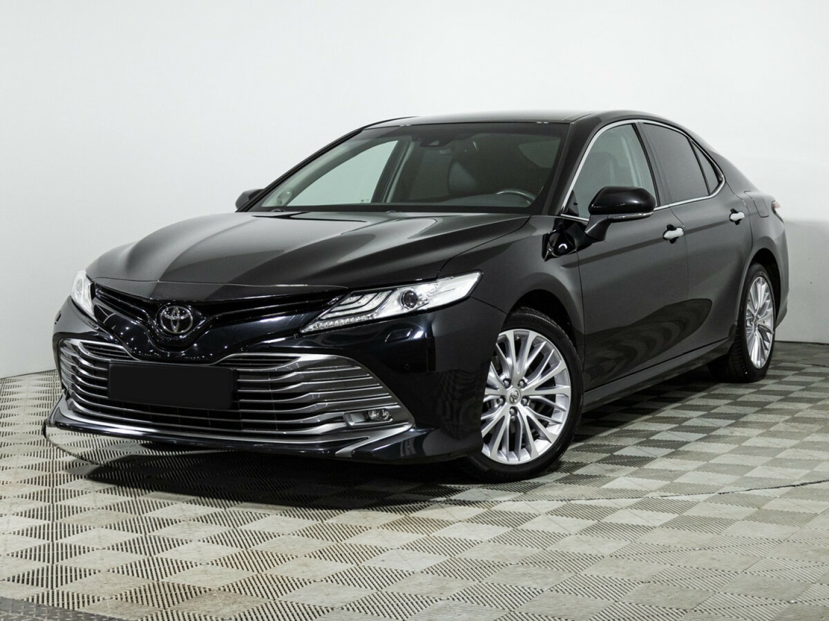 Купить Toyota Camry с пробегом. Посмотреть фото