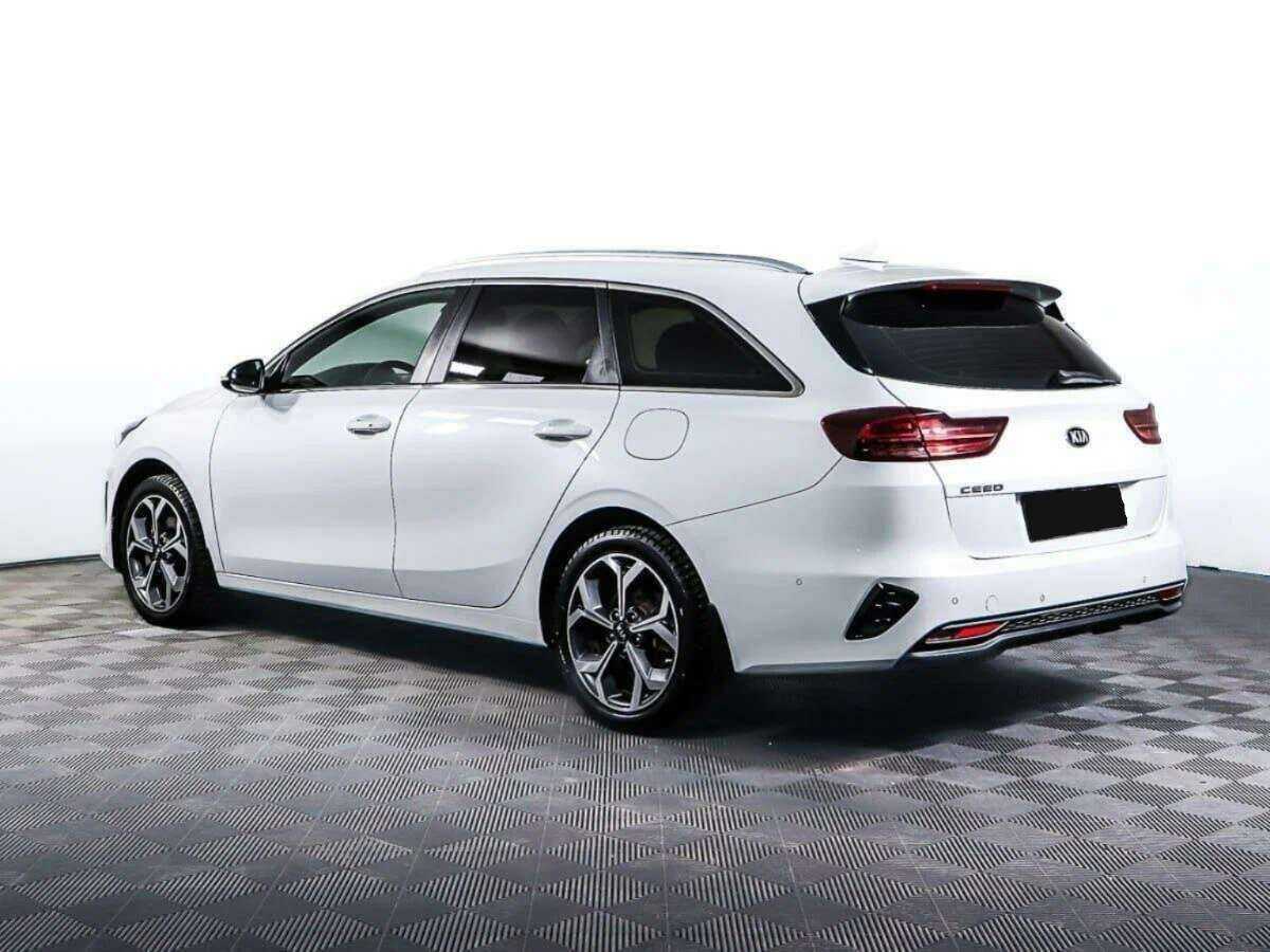 Купить Kia Ceed с пробегом. Фото: #6