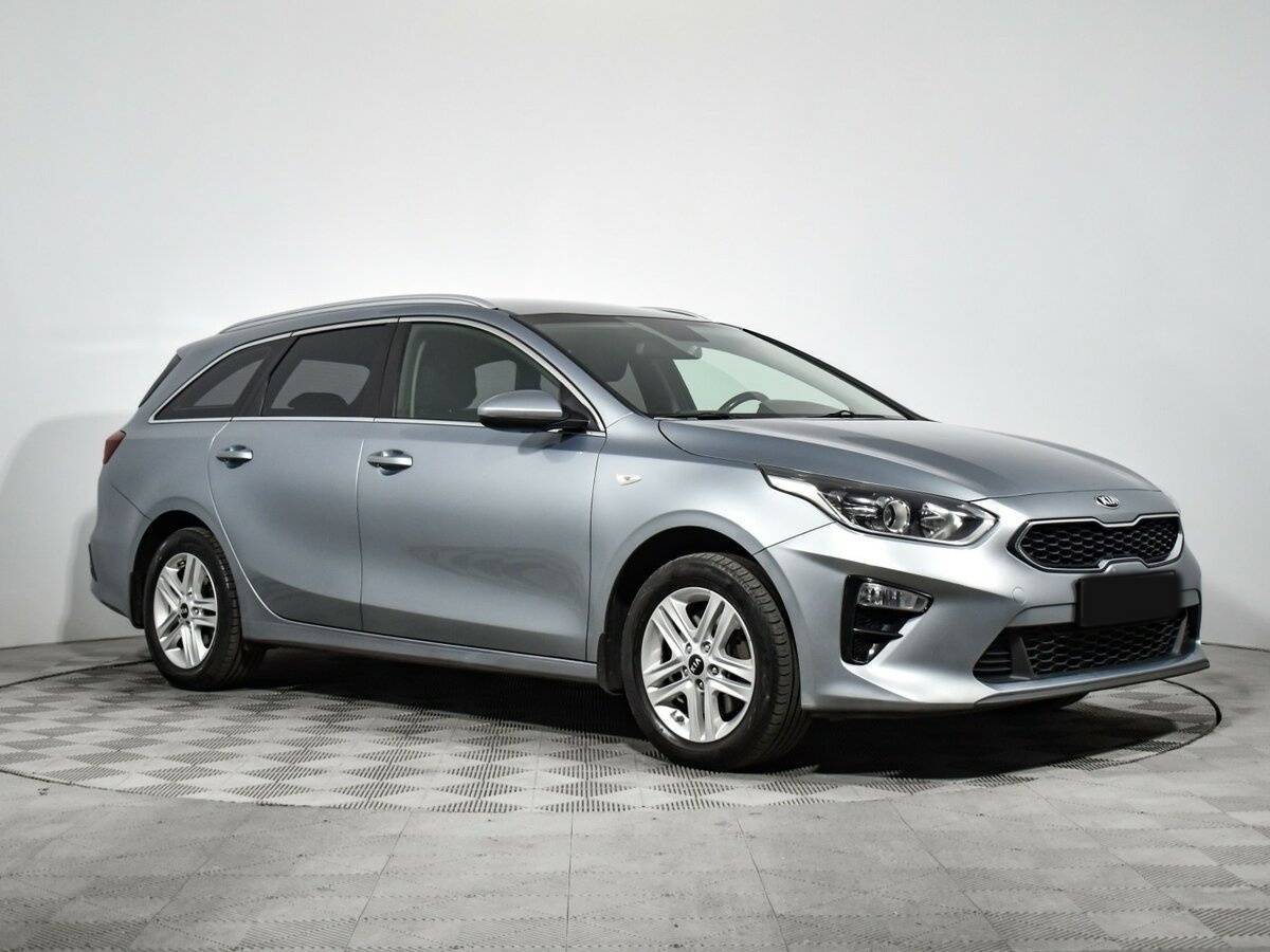 Купить Kia Ceed с пробегом. Фото: #2