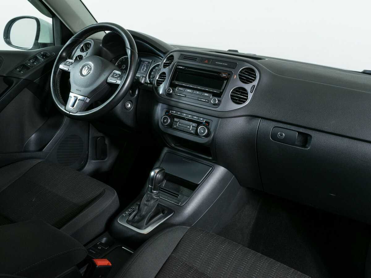 Купить Volkswagen Tiguan с пробегом. Фото: #7