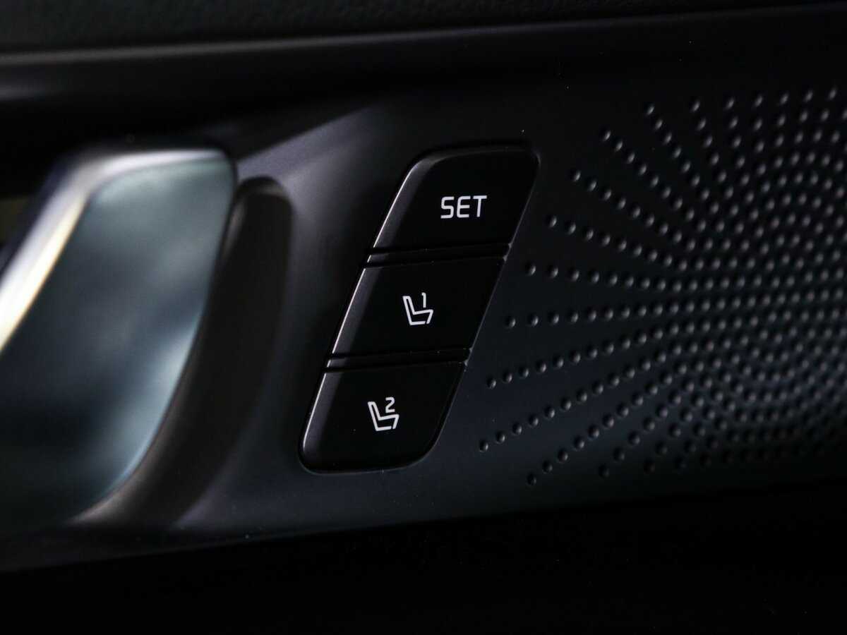 Купить Kia K5 с пробегом. Фото: #20