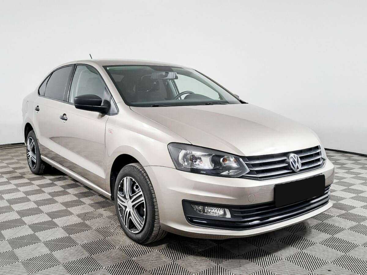 Купить Volkswagen Polo с пробегом. Фото: #2