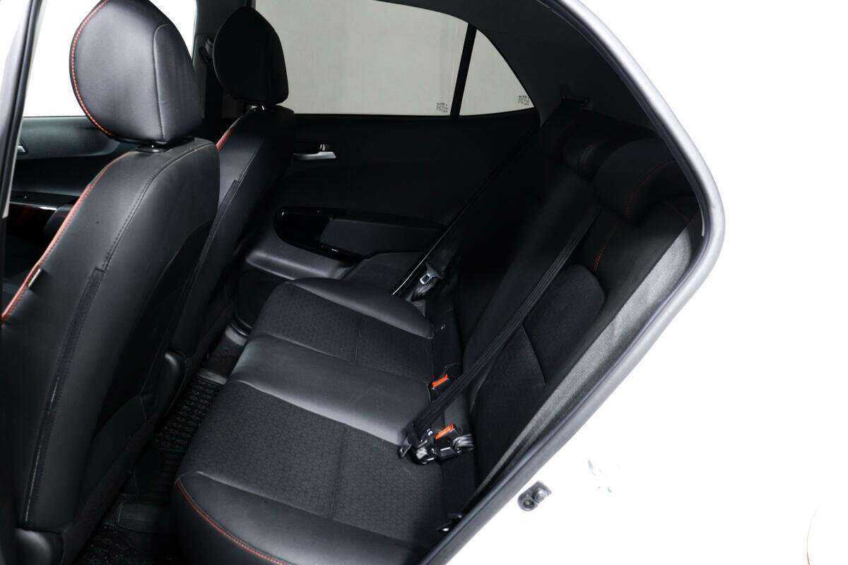 Купить Kia Picanto с пробегом. Фото: #10