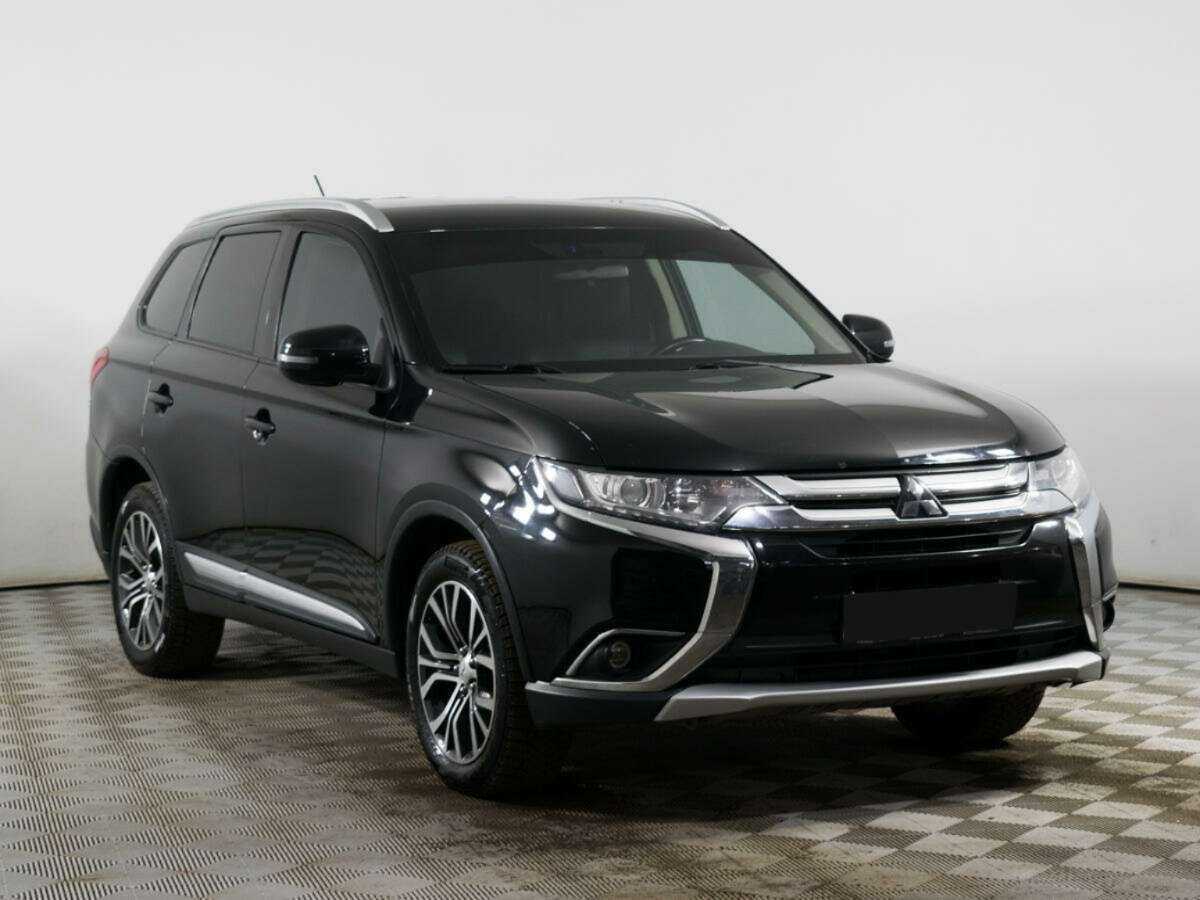 Купить Mitsubishi Outlander с пробегом. Фото: #2