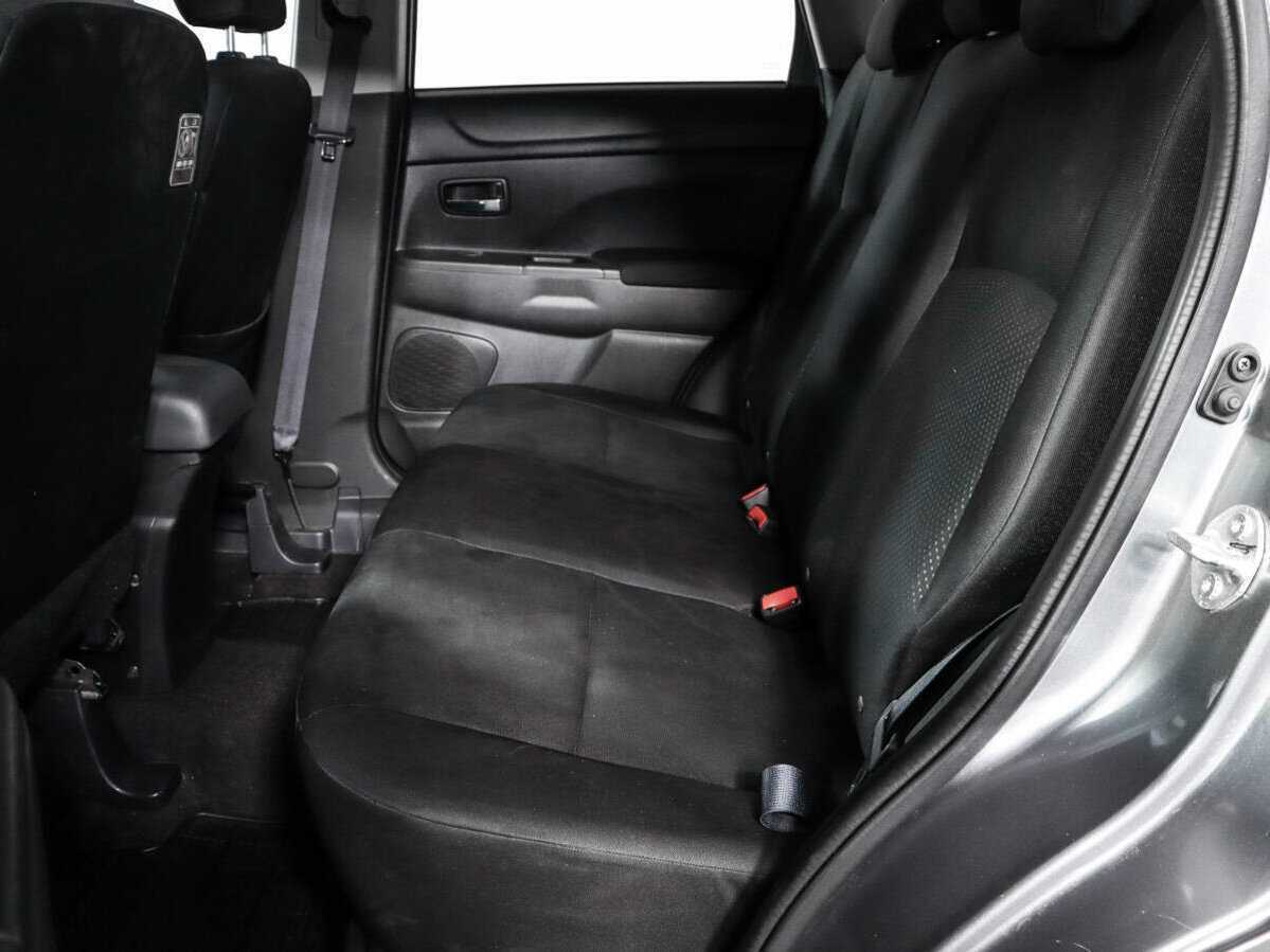 Купить Mitsubishi ASX с пробегом. Фото: #9