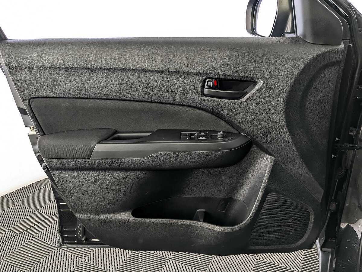 Купить Suzuki Vitara с пробегом. Фото: #18