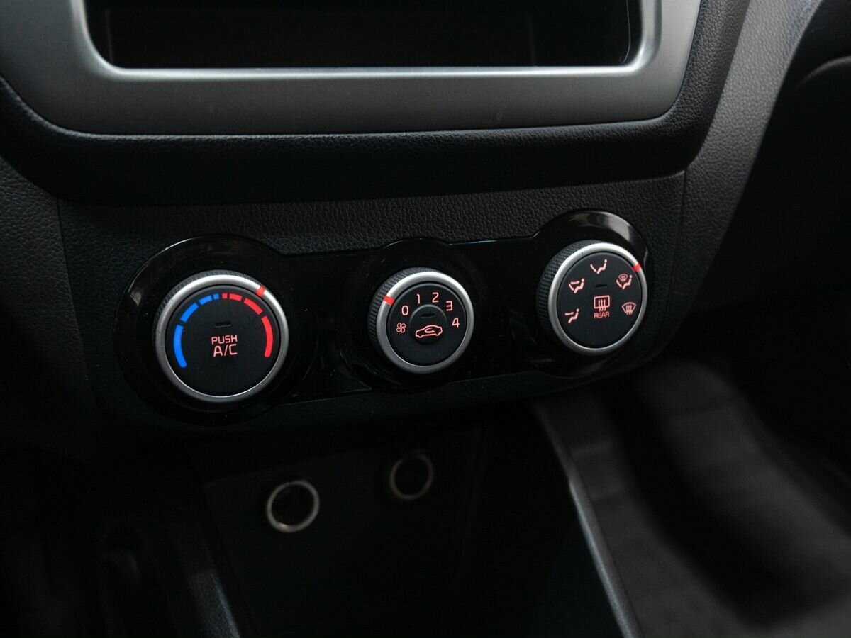 Купить Kia Rio с пробегом. Фото: #16