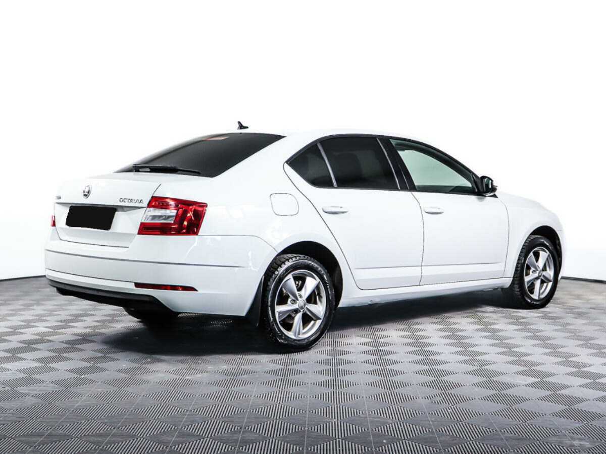 Купить Skoda Octavia с пробегом. Фото: #4