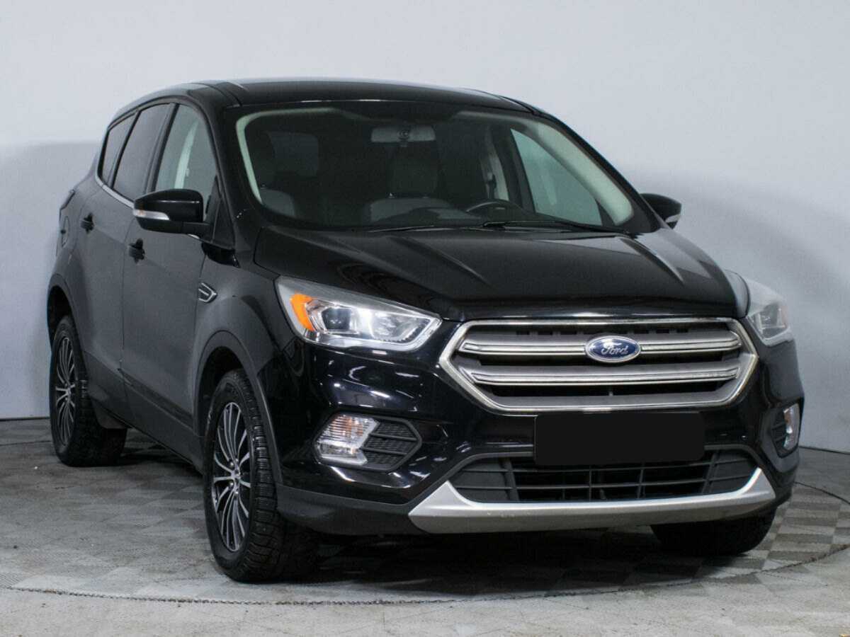 Купить Ford Kuga с пробегом. Фото: #2