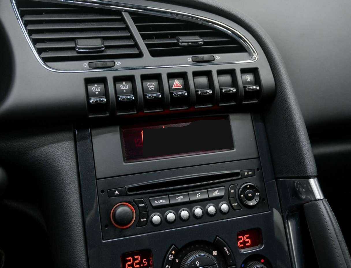 Купить Peugeot 3008 с пробегом. Фото: #19