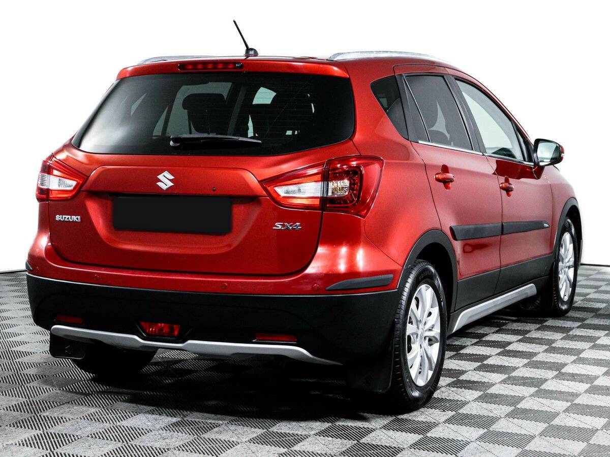 Купить Suzuki SX4 с пробегом. Фото: #4