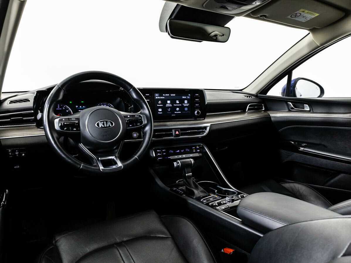 Купить Kia K5 с пробегом. Фото: #11