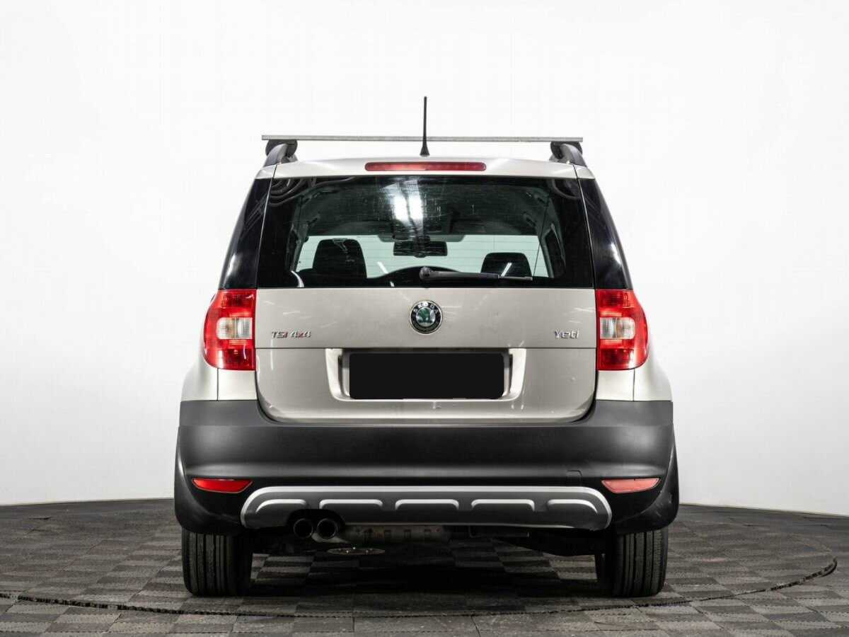 Купить Skoda Yeti с пробегом. Фото: #4
