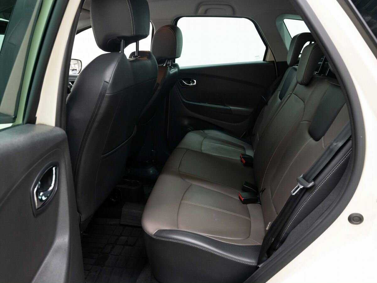 Купить Renault Kaptur с пробегом. Фото: #8