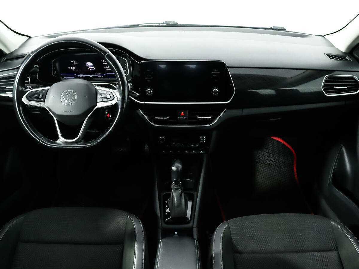 Купить Volkswagen Polo с пробегом. Фото: #11