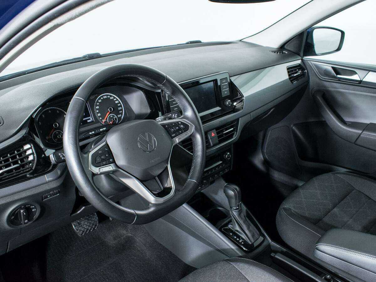 Купить Volkswagen Polo с пробегом. Фото: #12
