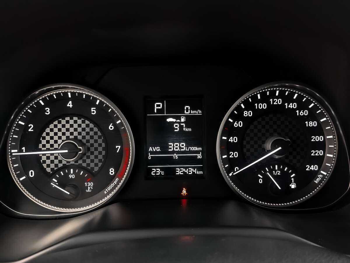 Купить Hyundai Elantra с пробегом. Фото: #11