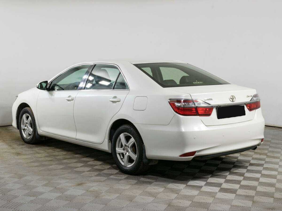 Купить Toyota Camry с пробегом. Фото: #6