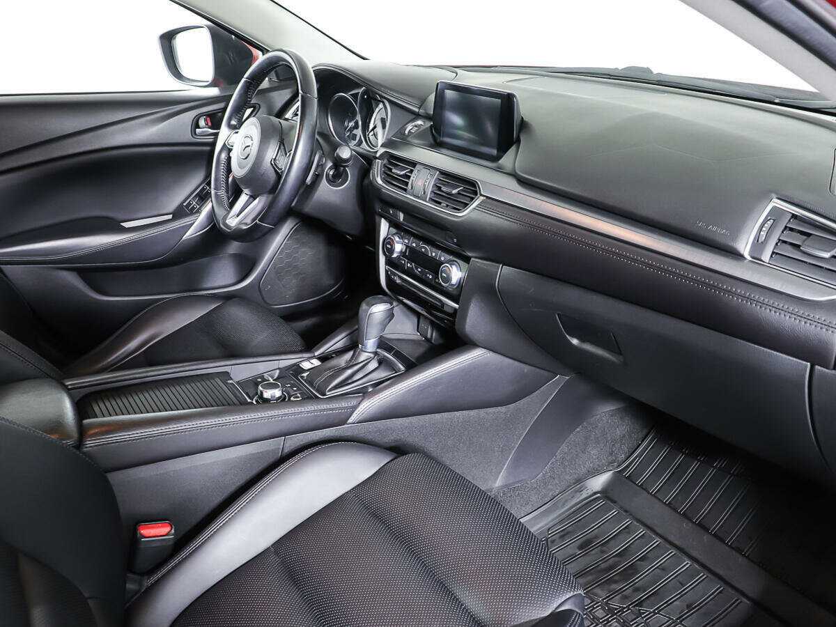 Купить Mazda 6 с пробегом. Фото: #8