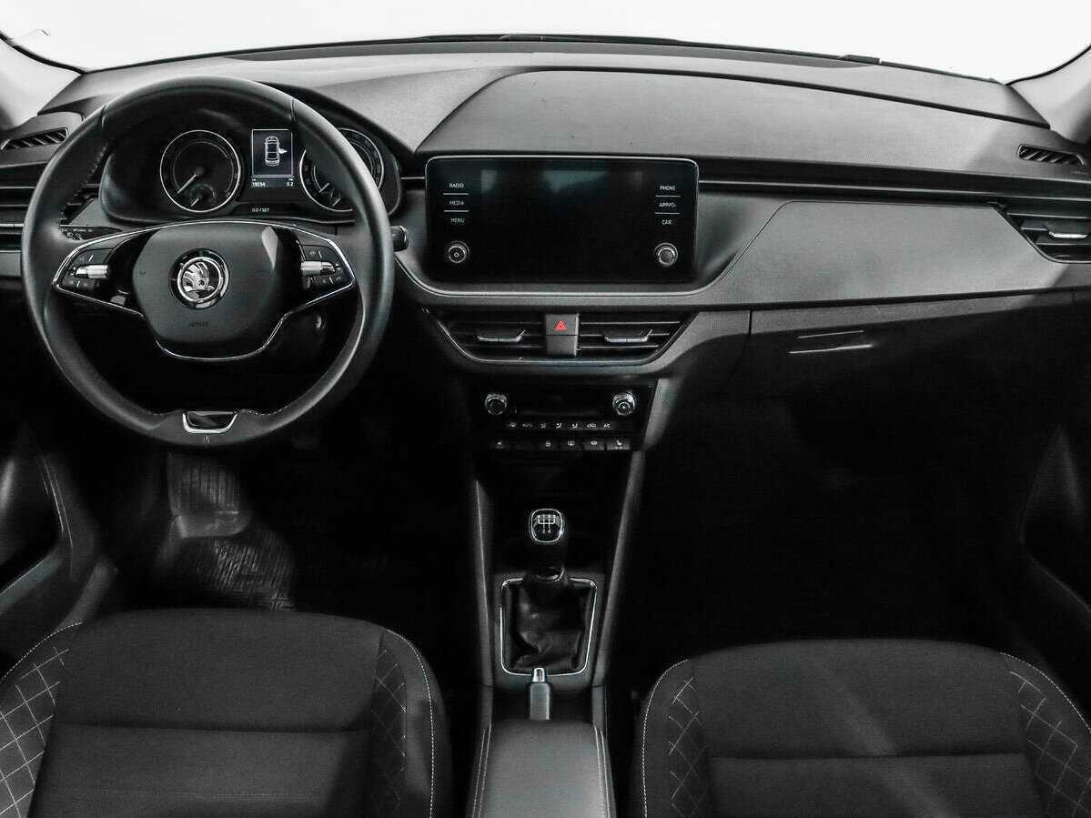 Купить Skoda Rapid с пробегом. Фото: #11