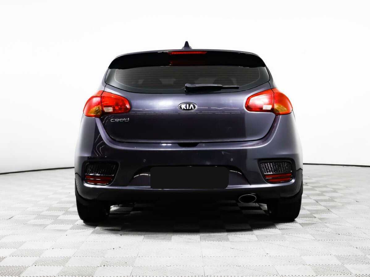 Купить Kia Ceed с пробегом. Фото: #4