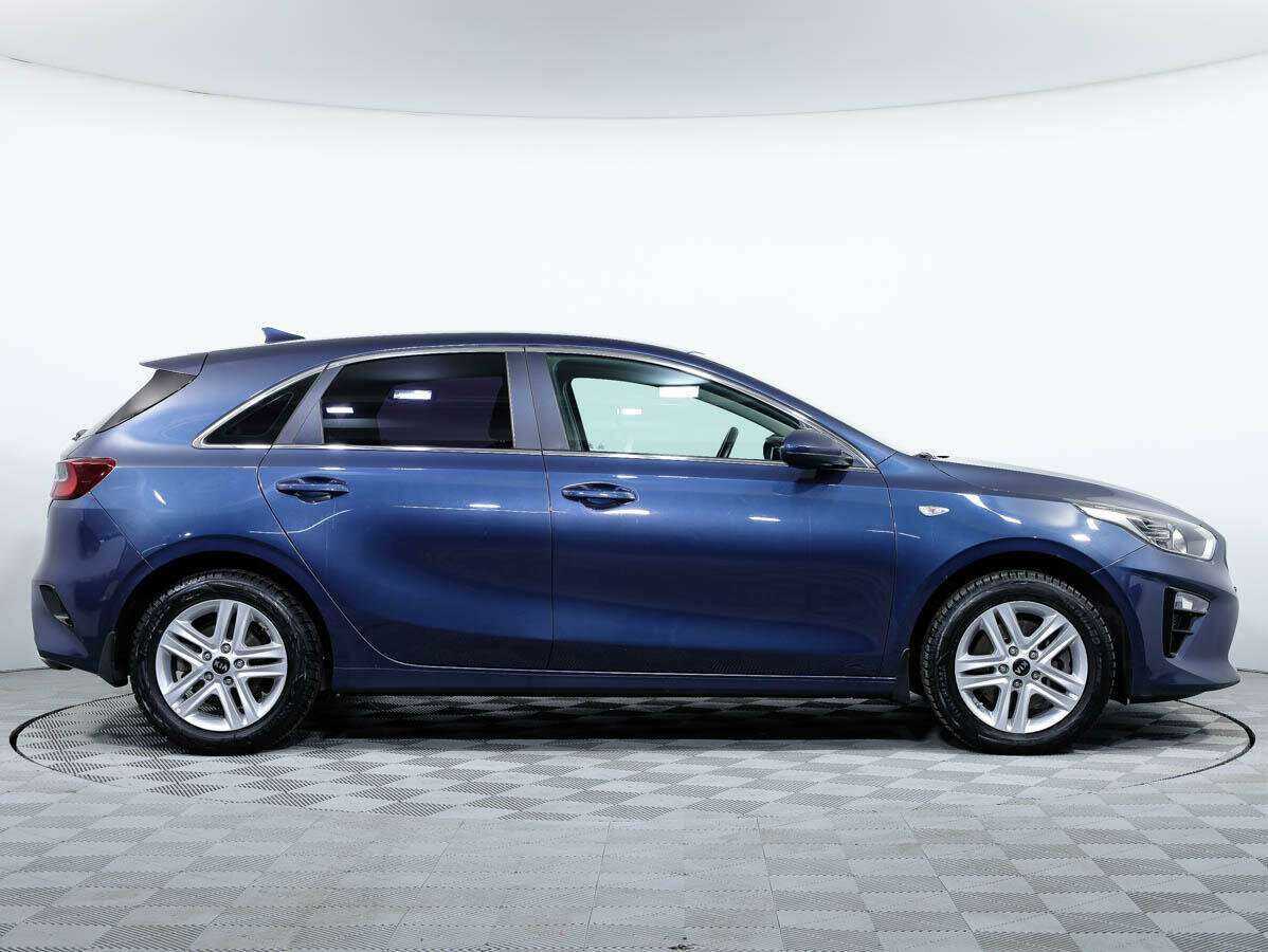 Купить Kia Ceed с пробегом. Фото: #2
