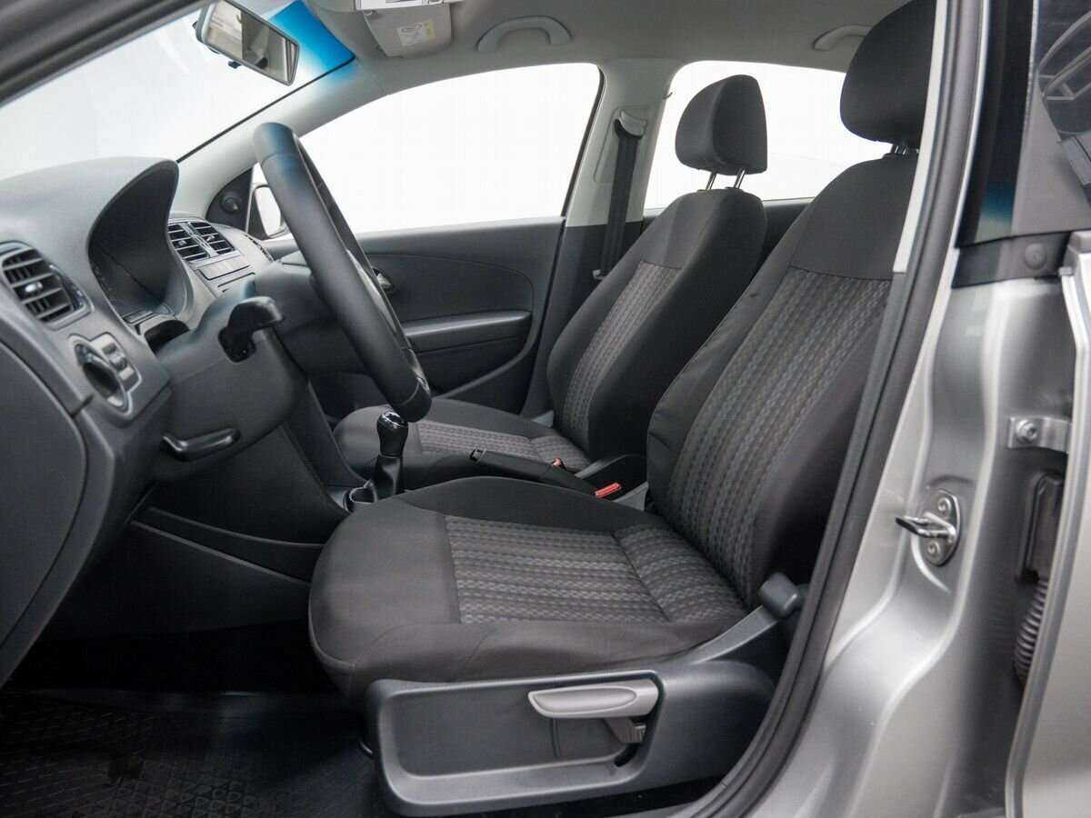 Купить Volkswagen Polo с пробегом. Фото: #13