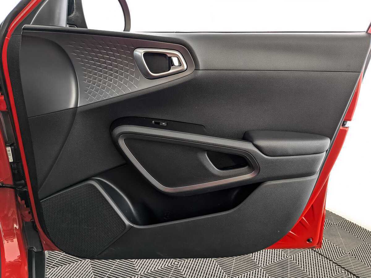 Купить Kia Soul с пробегом. Фото: #21