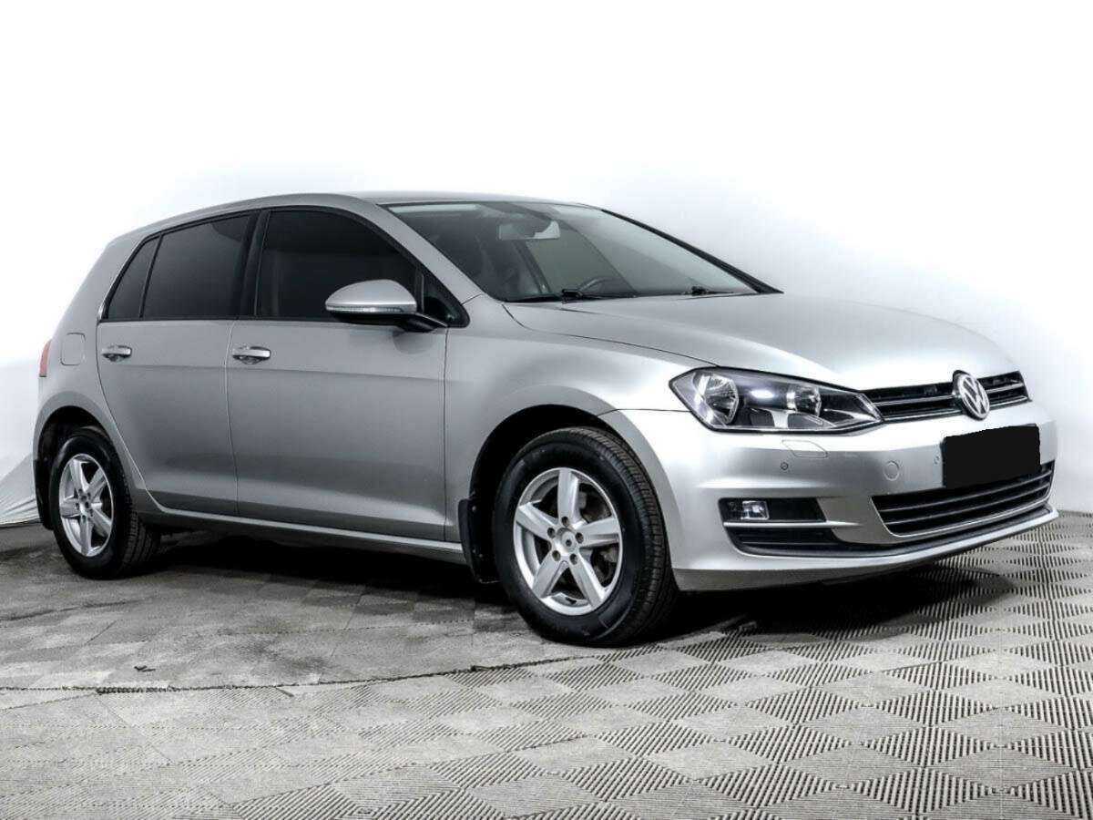 Купить Volkswagen Golf с пробегом. Фото: #2