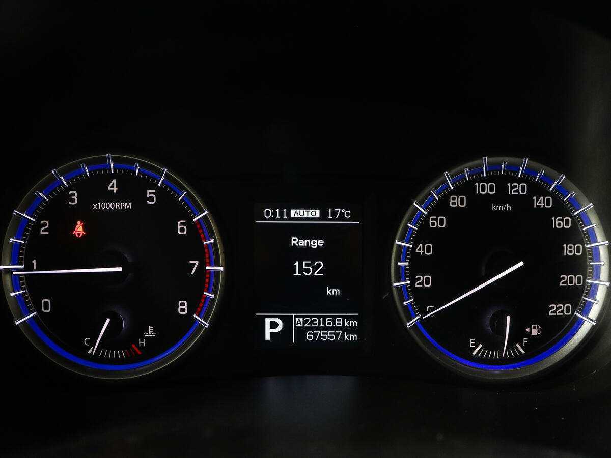 Купить Suzuki SX4 с пробегом. Фото: #8