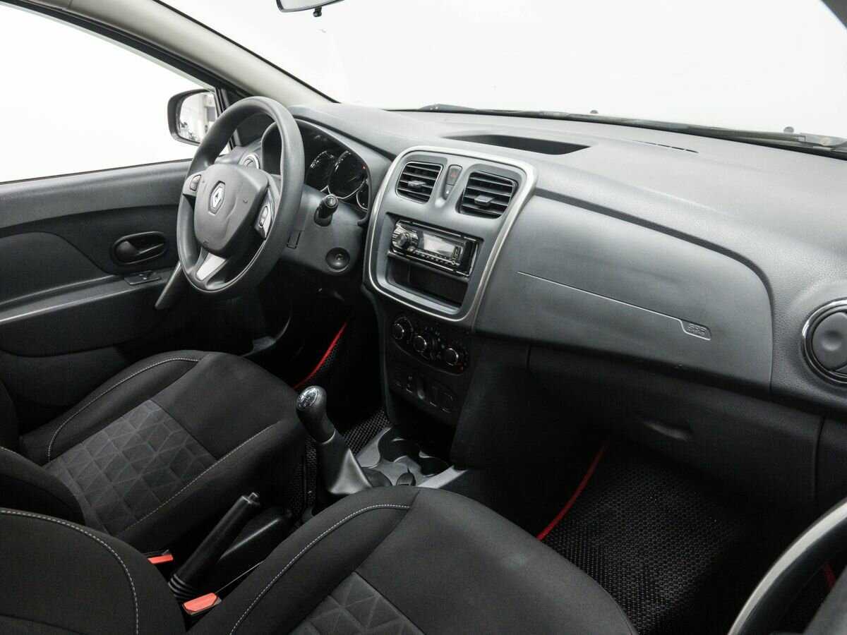 Купить Renault Sandero с пробегом. Фото: #6