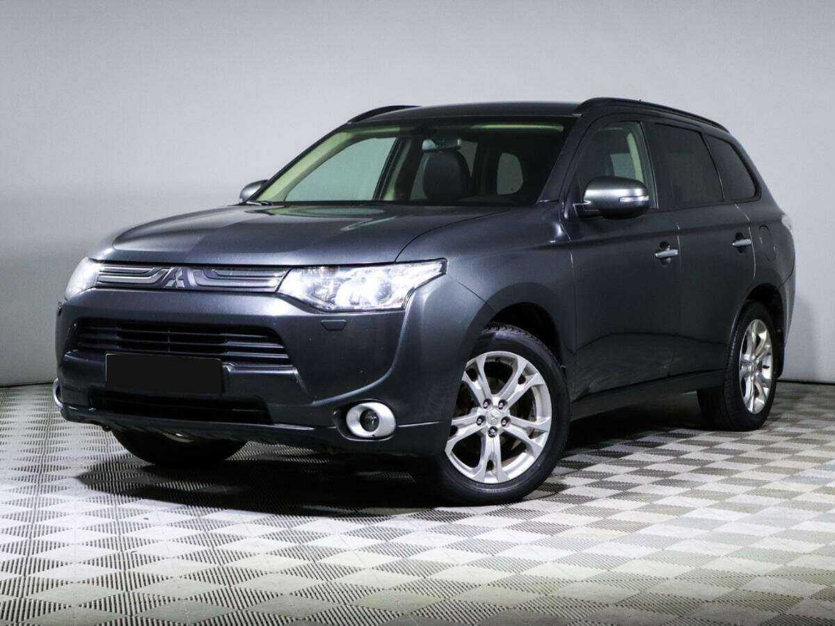 Купить Mitsubishi Outlander с пробегом. Посмотреть фото