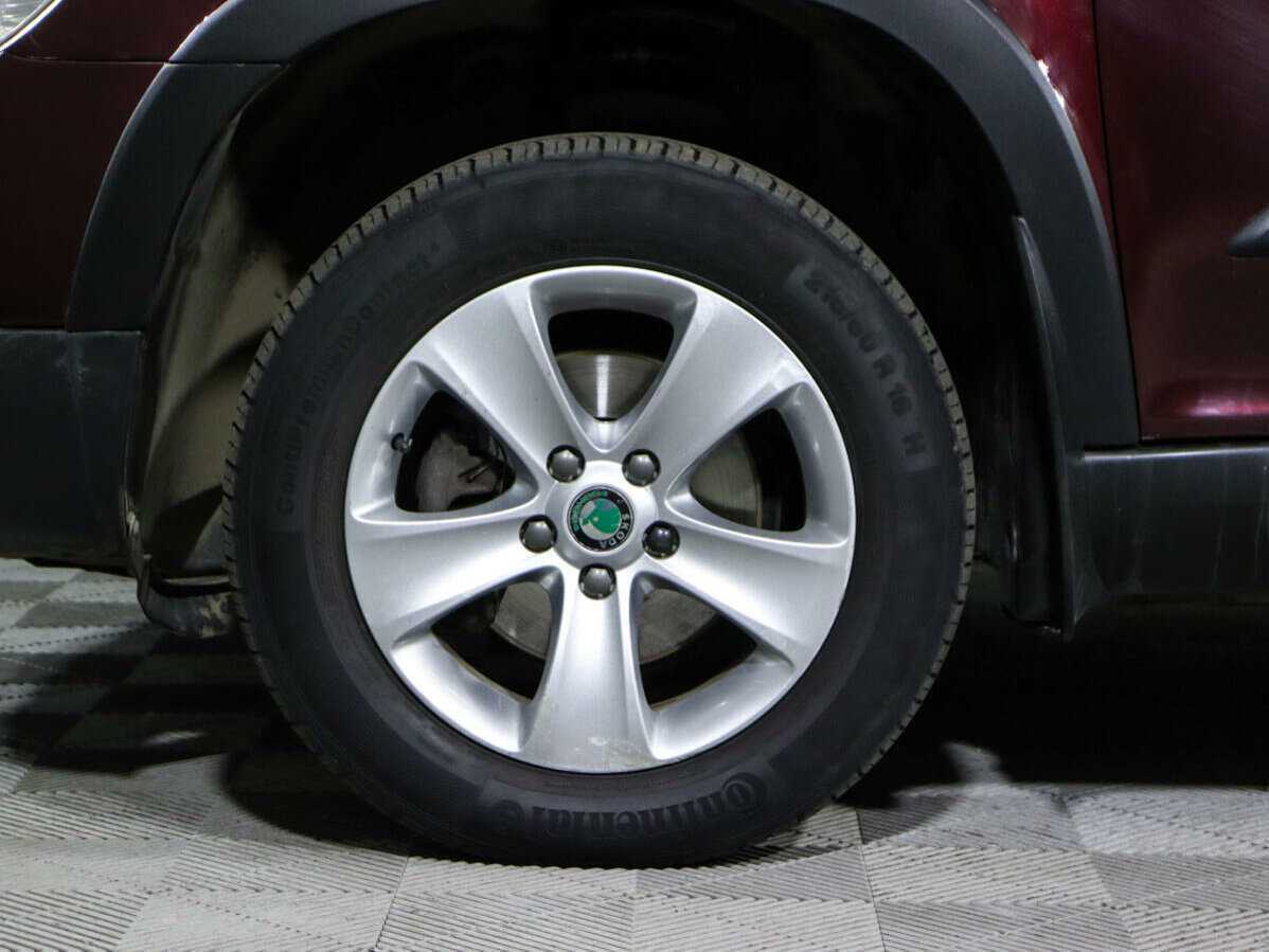 Купить Skoda Yeti с пробегом. Фото: #11