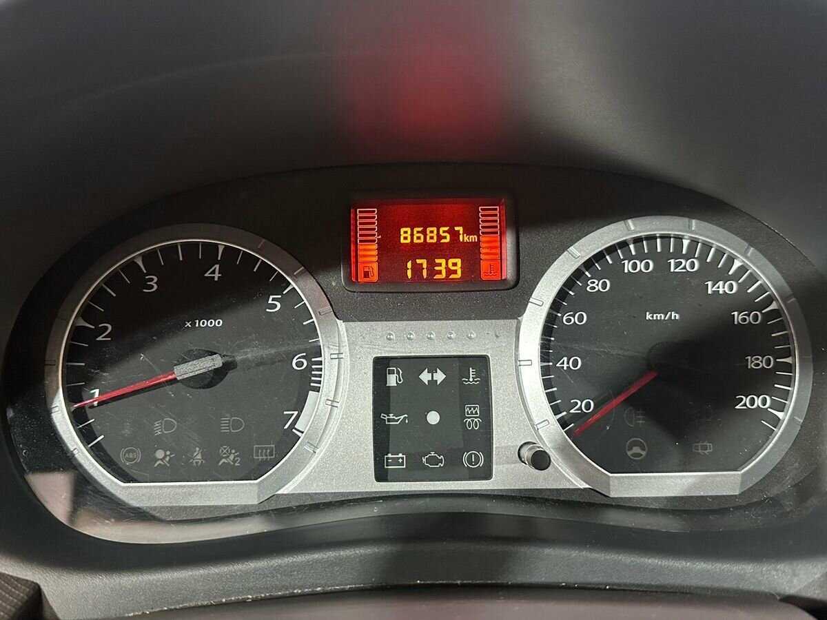 Купить Lada (ВАЗ) Largus с пробегом. Фото: #12