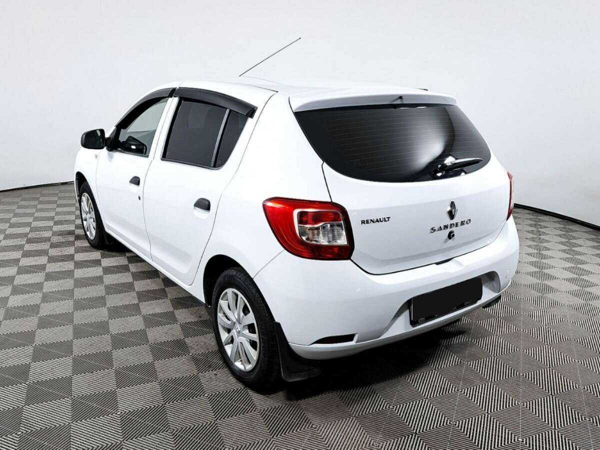 Купить Renault Sandero с пробегом. Фото: #5