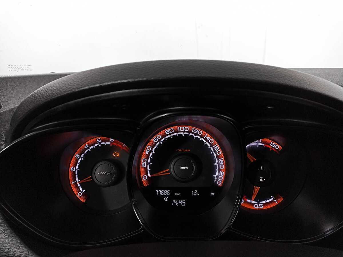 Купить Lada (ВАЗ) Vesta с пробегом. Фото: #8