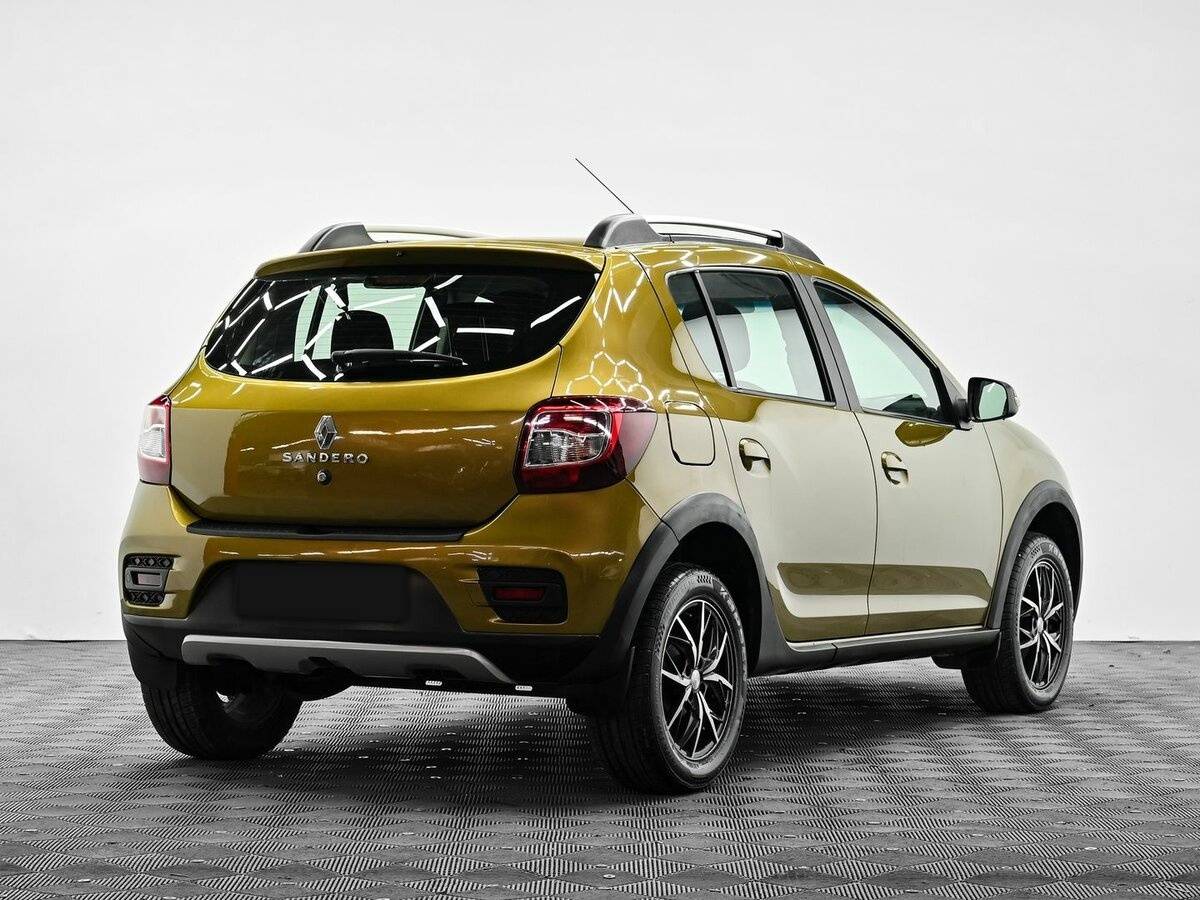Купить Renault Sandero с пробегом. Фото: #3