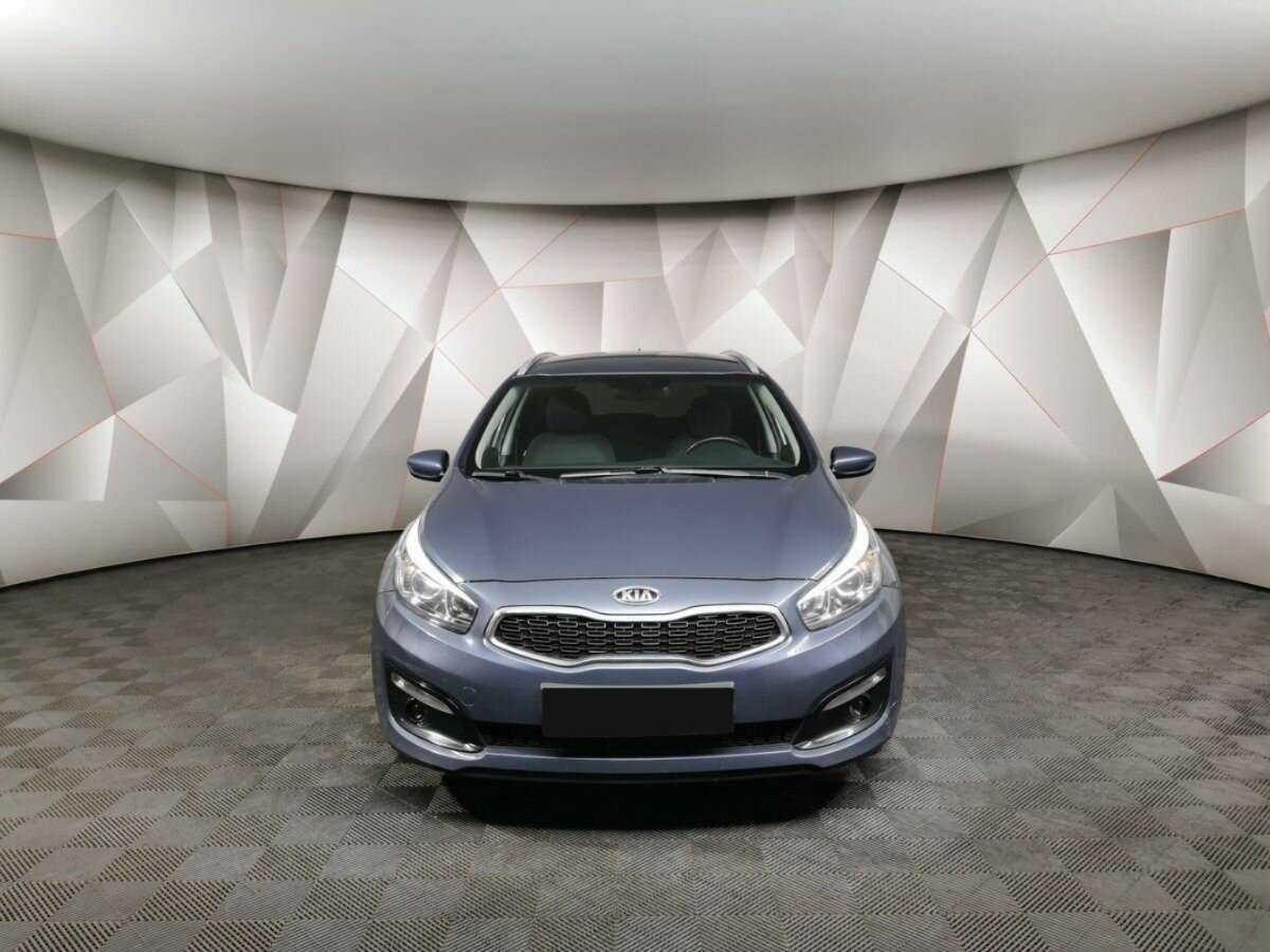 Купить Kia Ceed с пробегом. Фото: #6